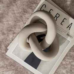 Cooee Design - Knot Table Dekoration - Large - Sand