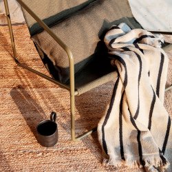 Ferm Living Alee Hndklde - Sand/Sort - 70 x 140 cm