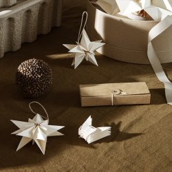 Ferm Living CLOSED Amanda Papir Stjerner - St af 3