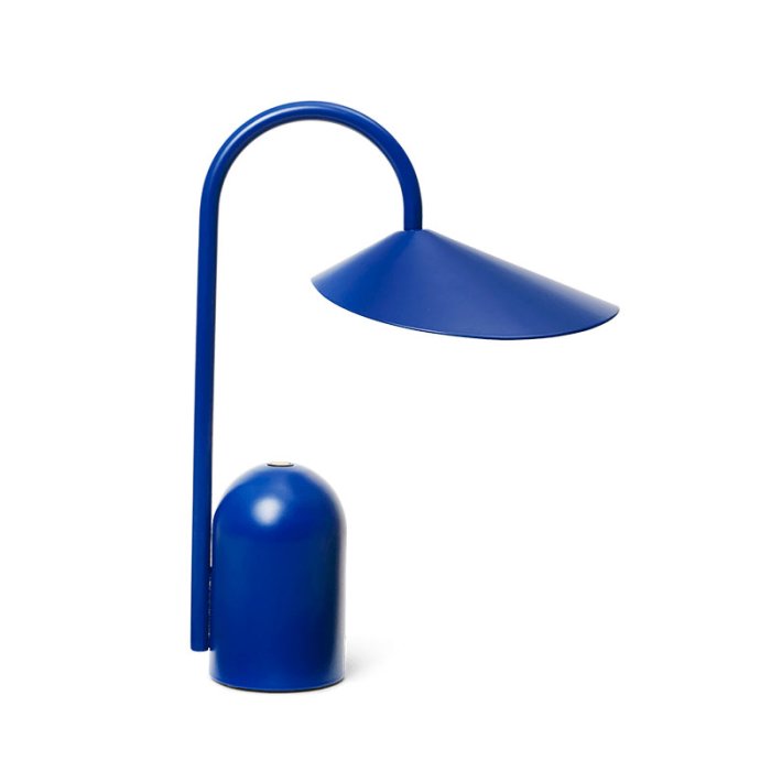 Ferm Living Arum Brbar Bordlampe - Bright Blue