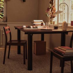 Ferm Living Atura Spisebord 160x90 cm Dark Chocolate/Burgundy Linoleum