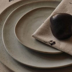Ferm Living Baies Servietter 4 stk. Natural/Dark Chocolate
