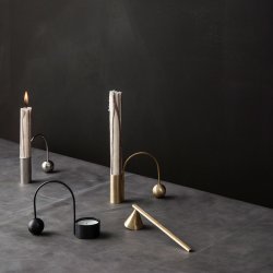 Ferm Living - Balance Lysestage - Sort Messing
