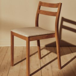 Ferm Living Boda Spisebordsstol Staple Natur Eg/Off-White