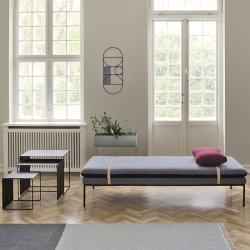 Ferm Living Cluster Bord - Sort