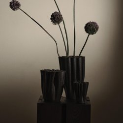 Ferm Living Dedali Vase H18 cm Dark Brown