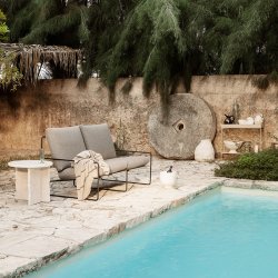 Ferm Living Desert 2-Seater Dolce Sort/Dark Sand