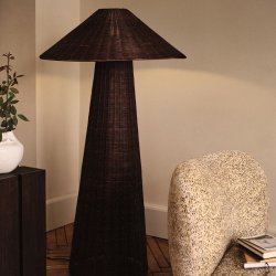 Ferm Living Dou Gulvlampe Dark Brown