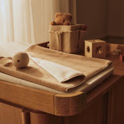 Ferm Living Ekko H�ndkl�de 100x50 cm Cashmere/Off-white