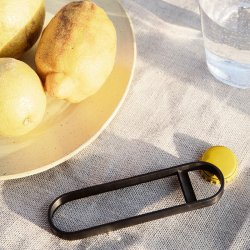 Ferm Living Fein Oplukker - Sort Messing