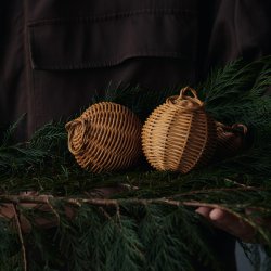 Ferm Living Flettede Kugler 2 stk. Natur