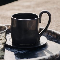 Ferm Living Flow Krus Sort