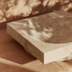 Ferm Living Hew Centrepiece Lav Travertin