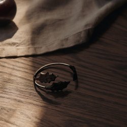 Ferm Living Holly Leaf Servietringe 4 stk. Sort Messing