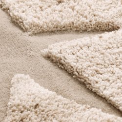 Ferm Living Kove Tuftet Tppe Off-white