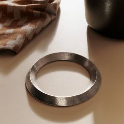 Ferm Living Levee Bordskner Aluminium