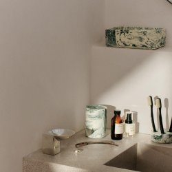 Ferm Living Mist Lommetrkldeholder Emerald Off-white