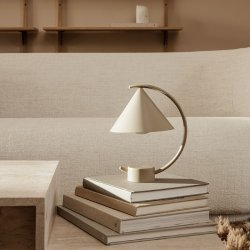 Ferm Living Meridian Bordlampe - Cashmere
