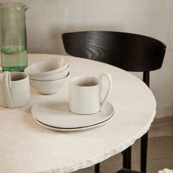 Ferm Living Mineral Spisebord Bianco Curia Sort