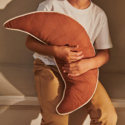 Ferm Living Moon Pude Brown Clay