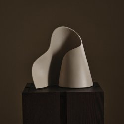 Ferm Living Oyster Bordlampe Light Cashmere