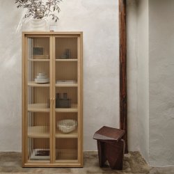 Ferm Living Reed Vitrineskab