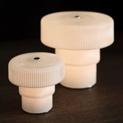 Ferm Living Ripple B�rbar Lampe H16,5 cm Hvid