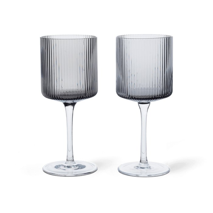 Ferm Living Ripple Hvidvinsglas 2 stk. Smoke