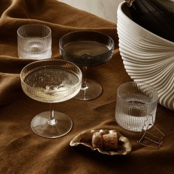 Ferm Living Ripple Lave Glas - Klar - 4 stk. 