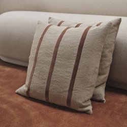 Ferm Living Senti Stripe Pudebetrk Linen/Carob Brown