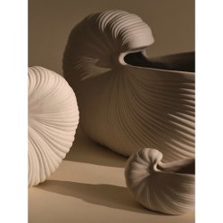 Ferm Living Shell Potte Medium Off-white