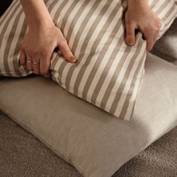 Ferm Living Strand Udendrspude - 50x50 cm - Sand/Off-white