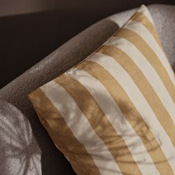 Ferm Living Strand Udendrspude - 50x50 cm - Warm Yellow/Parchment