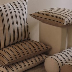 Ferm Living Twill Bolster Pude Cashmere/Sort