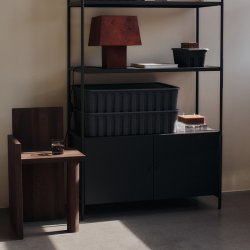 Ferm Living UTA Piece Mrkbejdset