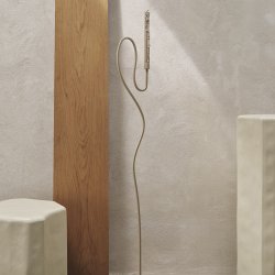 Ferm Living Valse Gulv Lysestage Cashmere