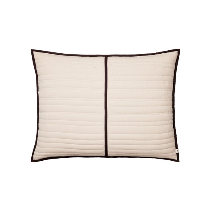 Ferm Living Vari Quiltet Pude 80x60 cm Natural/Dark Chocolate