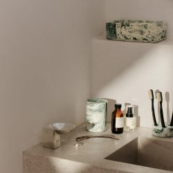 Ferm Living Mist Vatrondel Holder Emerald Off-white