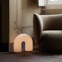 Ferm Living Vuelta Gulvlampe
