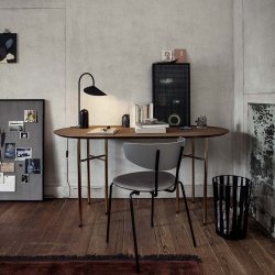 Ferm Living - Arum Bordlampe - Sort