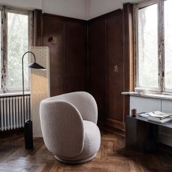 Ferm Living - Arum Gulvlampe - Sort