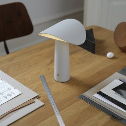 Gejst LIUM Brbar Bordlampe Varm Gr