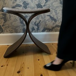 Gejst LUNO Skammel Mrk Eg/Mrk Beige Tekstil