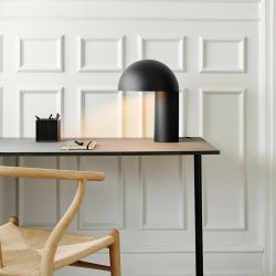 Gejst LEERY Bordlampe - Sort