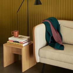 H&uuml;bsch Less Side Table Sidebord