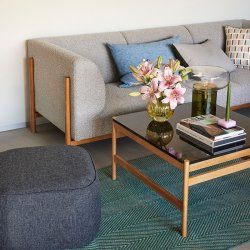 H&uuml;bsch Raw Sofabord