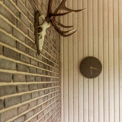 Hemverk Vgur 38 cm - Mrk Eg/Guld Farvet Viser