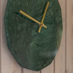 Hemverk Vgur 28 cm - Marble Verde/Kobberfarvet Viser
