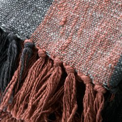 House Doctor Ponra Plaid Kakifarvet/Br�ndt R�d