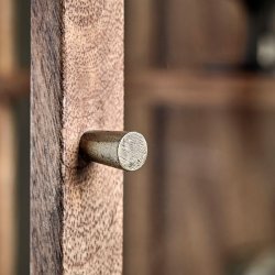 House Doctor Montre Vitrineskab Antik Brun Stor